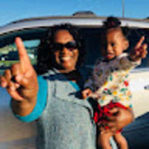 Meet your Posher, Connie